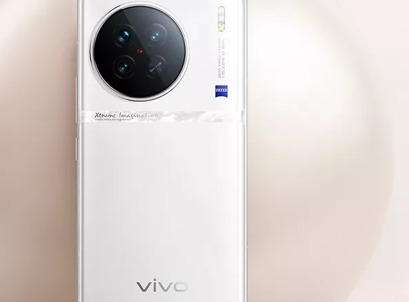 vivoX90s有搭载微距功能吗
